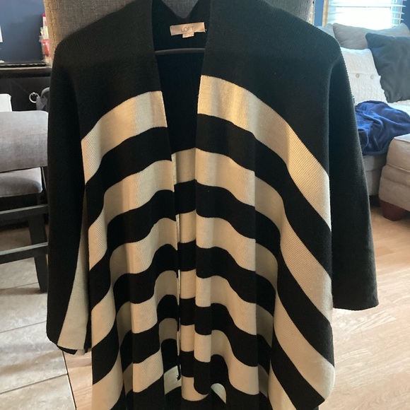 Loft black and white kimono - Picture 1 of 1